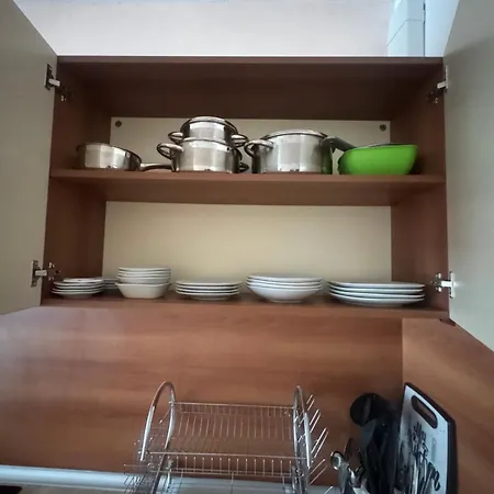 Yassen Apartment *